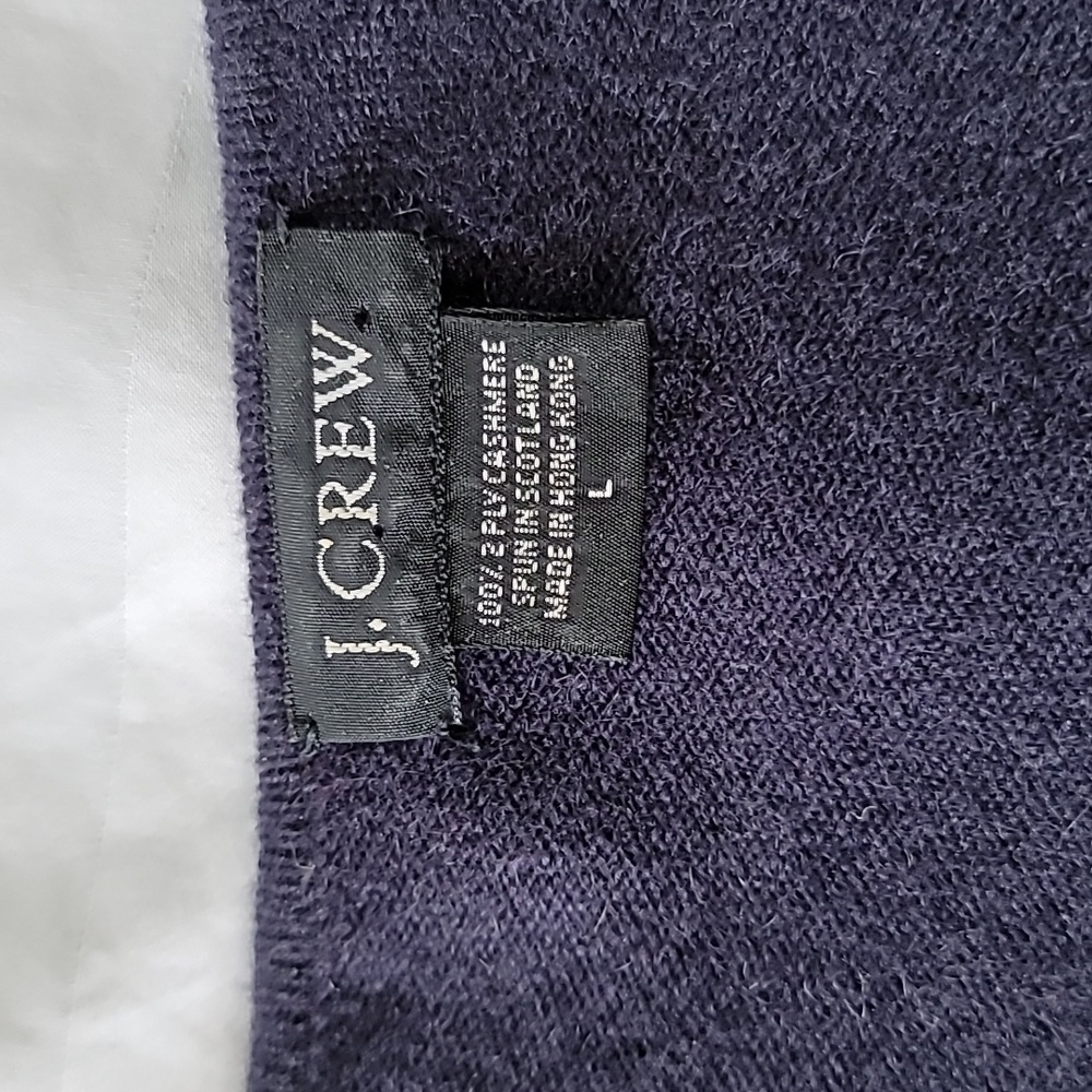 J Crew cashmere V neck sweater (Spun in Scotland)